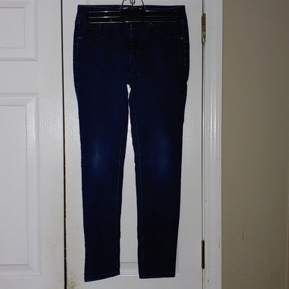 Squeeze dark wash skinny jeans  Sz 14 - Picture 1 of 9